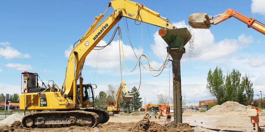 Illustrative image of Vibrocompactacion in Corona California